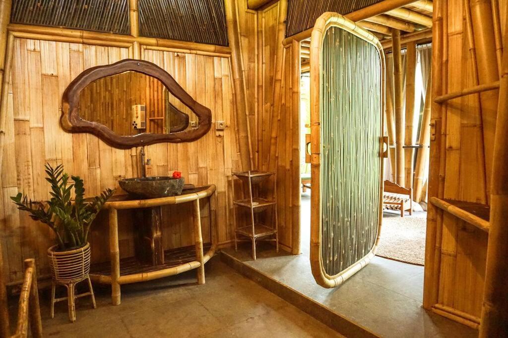 Eco Bamboo Island Bali - Bamboo House #4 Villa Selat Exterior foto
